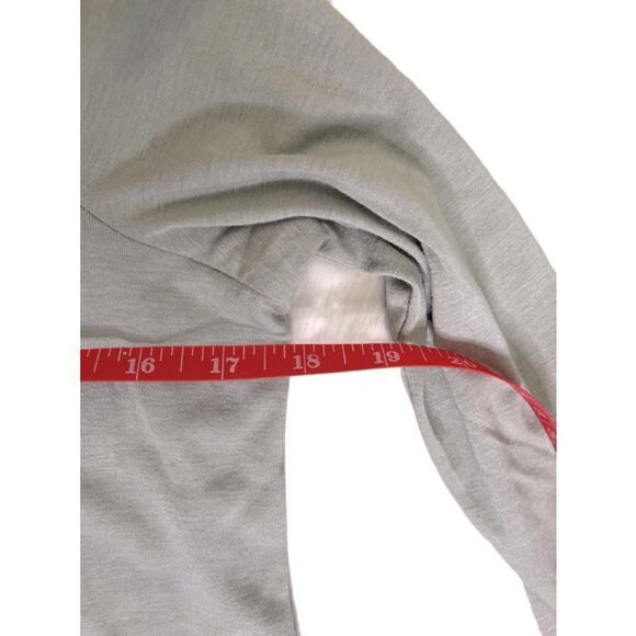 DG2 Diane Gilman Clothing Top Abstract w/ grommet midriff XS EUC - Picture 3 of 7